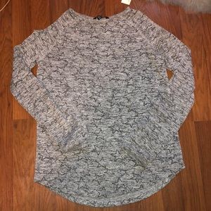 Long sleeve cold shoulder shirt